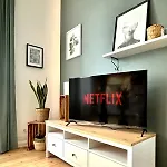 Cozee - Comfy 3-room With Netflix Apartment