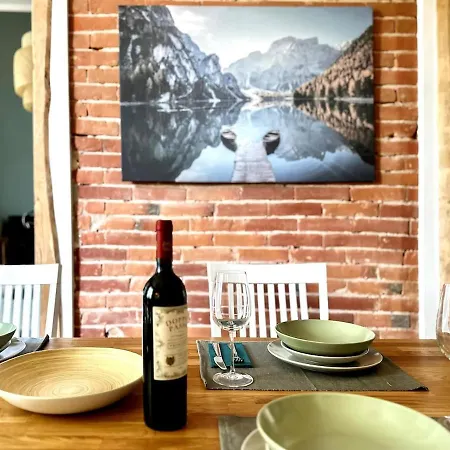 Apartment Cozee - Comfy 3-room With Netflix