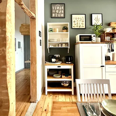 Apartment Cozee - Comfy 3-room With Netflix