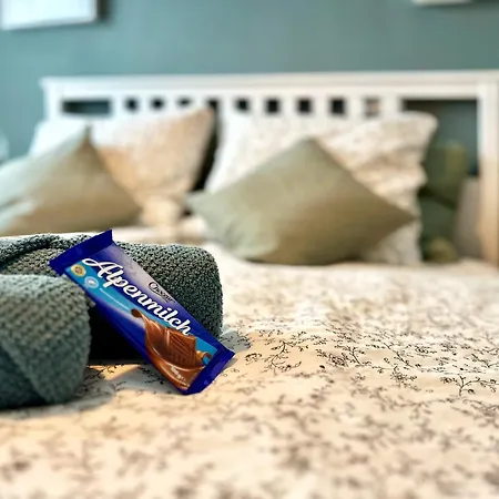 Cozee - Comfy 3-room With Netflix