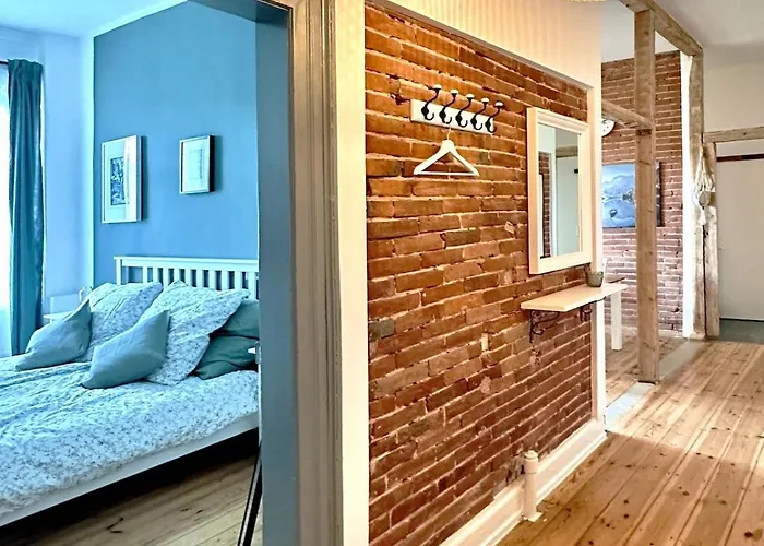 Cozee - Comfy 3-room With Netflix