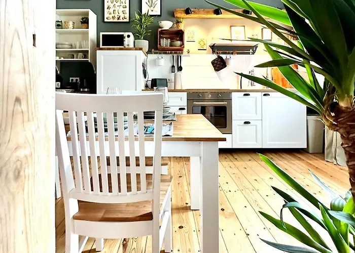 Cozee - Comfy 3-room With Netflix Apartmán